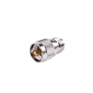 Adaptador UHF macho a N hembra